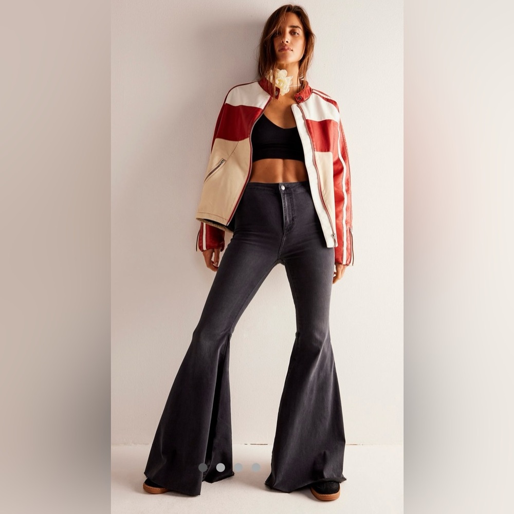 Free People Bell Bottom Denim 28